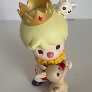 Charming Kids Action Figure with Crown and Animals